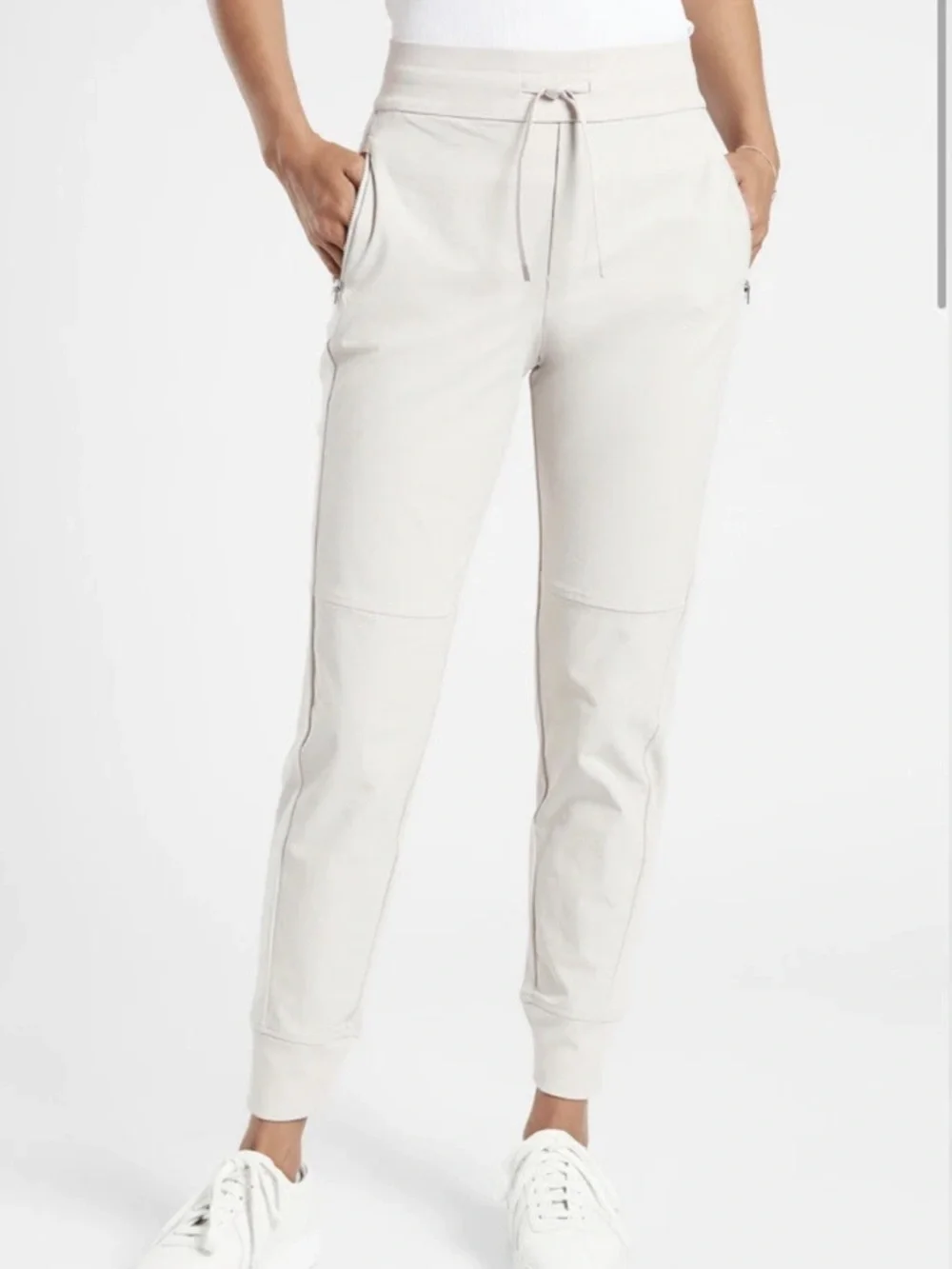 Athleta Headlands Hyrid Trek Jogger 6 Zip Pocket Travel Minimalist Athleisure
